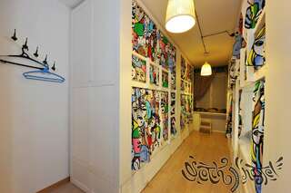 Гостиница Scotch Hostel Волгоград Кровать в общем номере для мужчин и женщин с 10 кроватями-3
